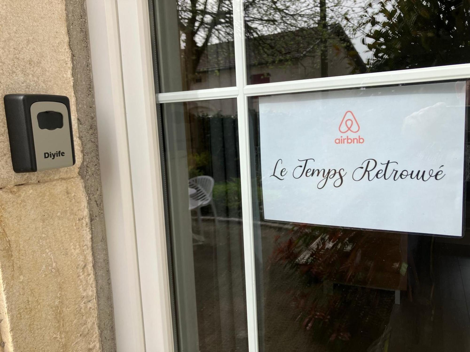 Le Temps Retrouve Hotel Rouvres-la-Chétive Exterior foto